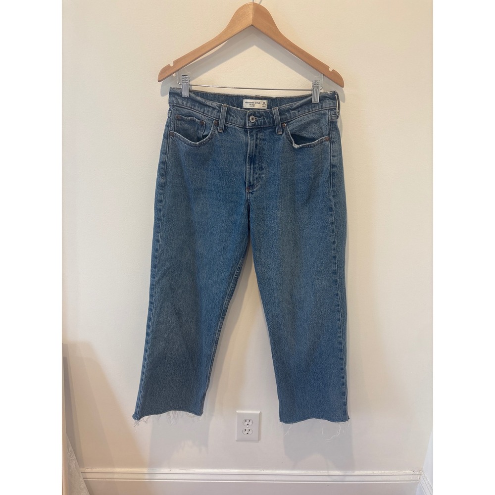 Abercrombie Fitch Curve Love The‎ Baggy Low Rise Jeans Medium Wash Size 28